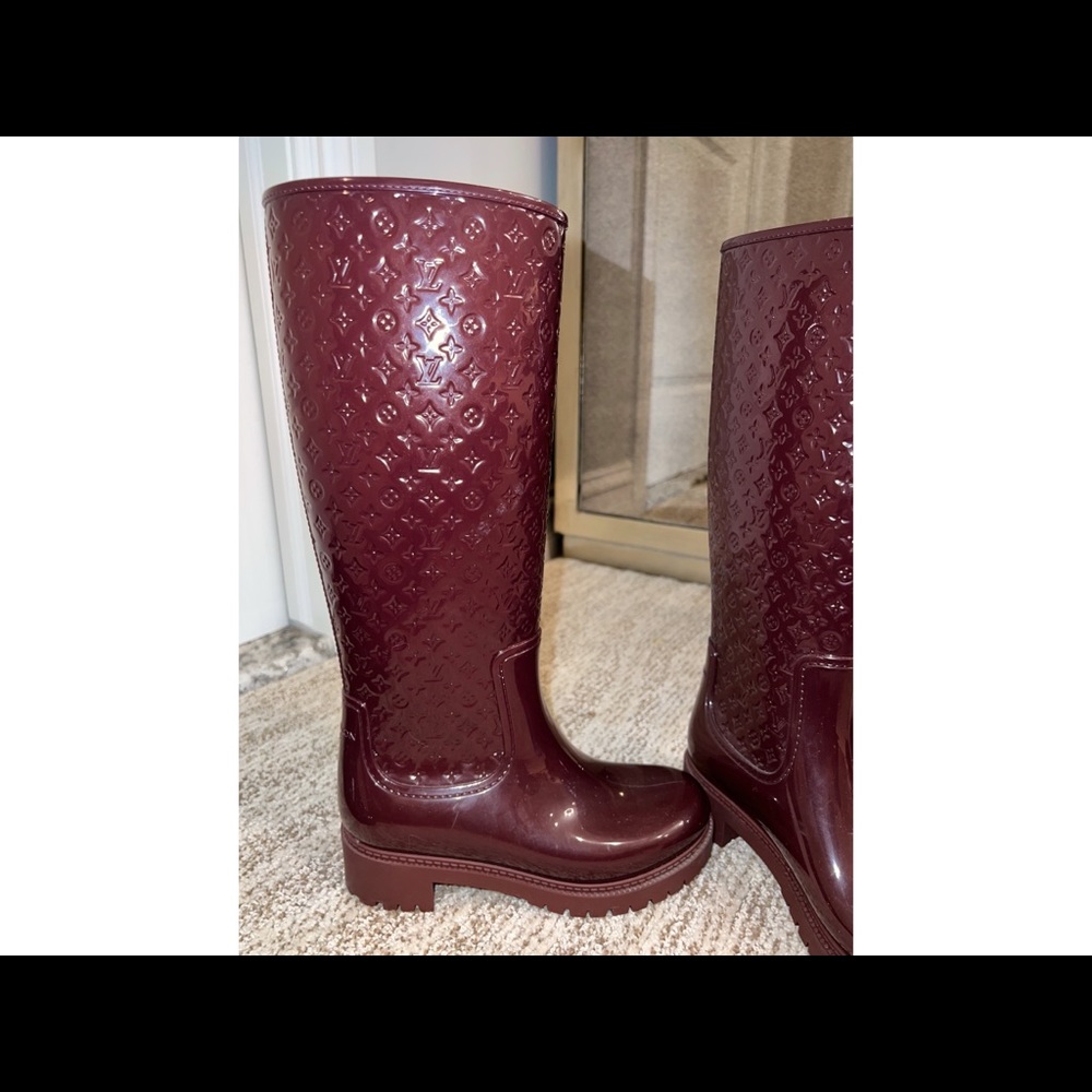Authentic Louis Vuitton burgundy rain boots - Picture 6 of 6